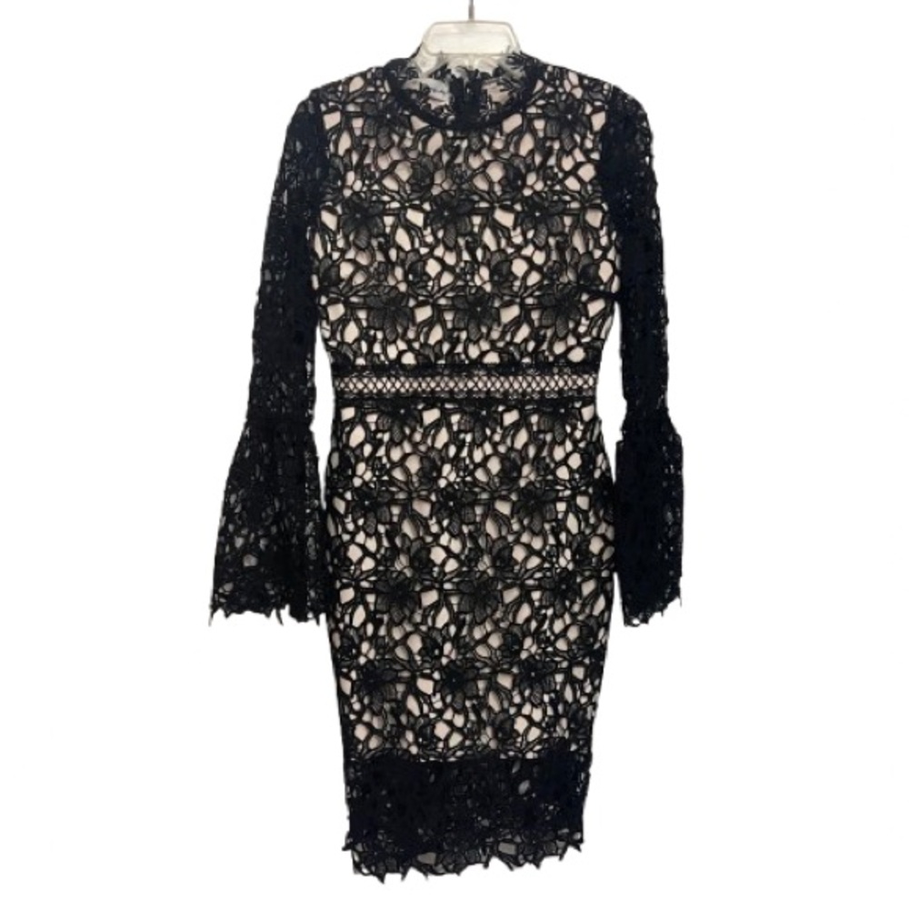 Queen Bee Beverly Hills Lace Dress